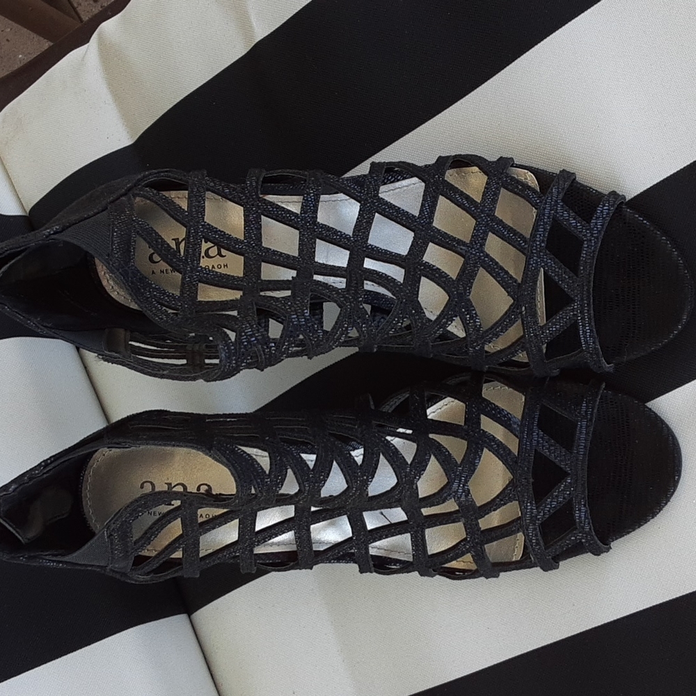 a.n.a heels